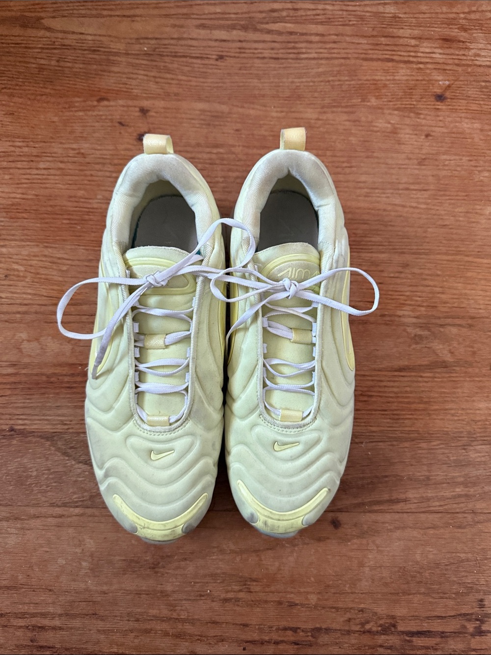Nike Yellow Air Max 720